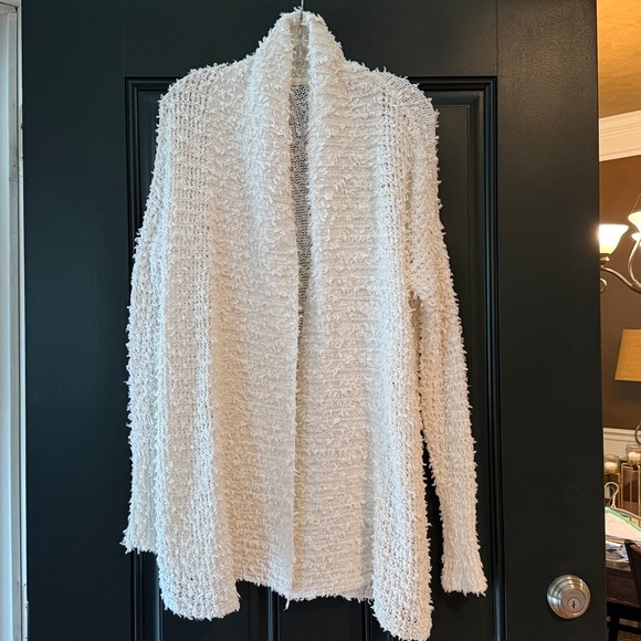 Anthropologie Akemi + Kin Cream Cotton Knit Cardigan Sweater Womens Size Small - Picture 4 of 11